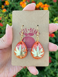 Full Gold Weed Leaf Drop Red to Orange Alcohol Ink Dangle Earrings || 420 Stoner Gift || Handmade Marijuana Jewelry || Cannabis - Cute Berry Jewelry