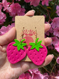 Pink Resin Strawberry Dangle Earrings 🍓🍓🍓 - Cute Berry Jewelry