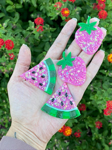 Cute Pink Sparkle Resin Strawberry Dangle Earrings 🍓🍓🍓 - Cute Berry Jewelry